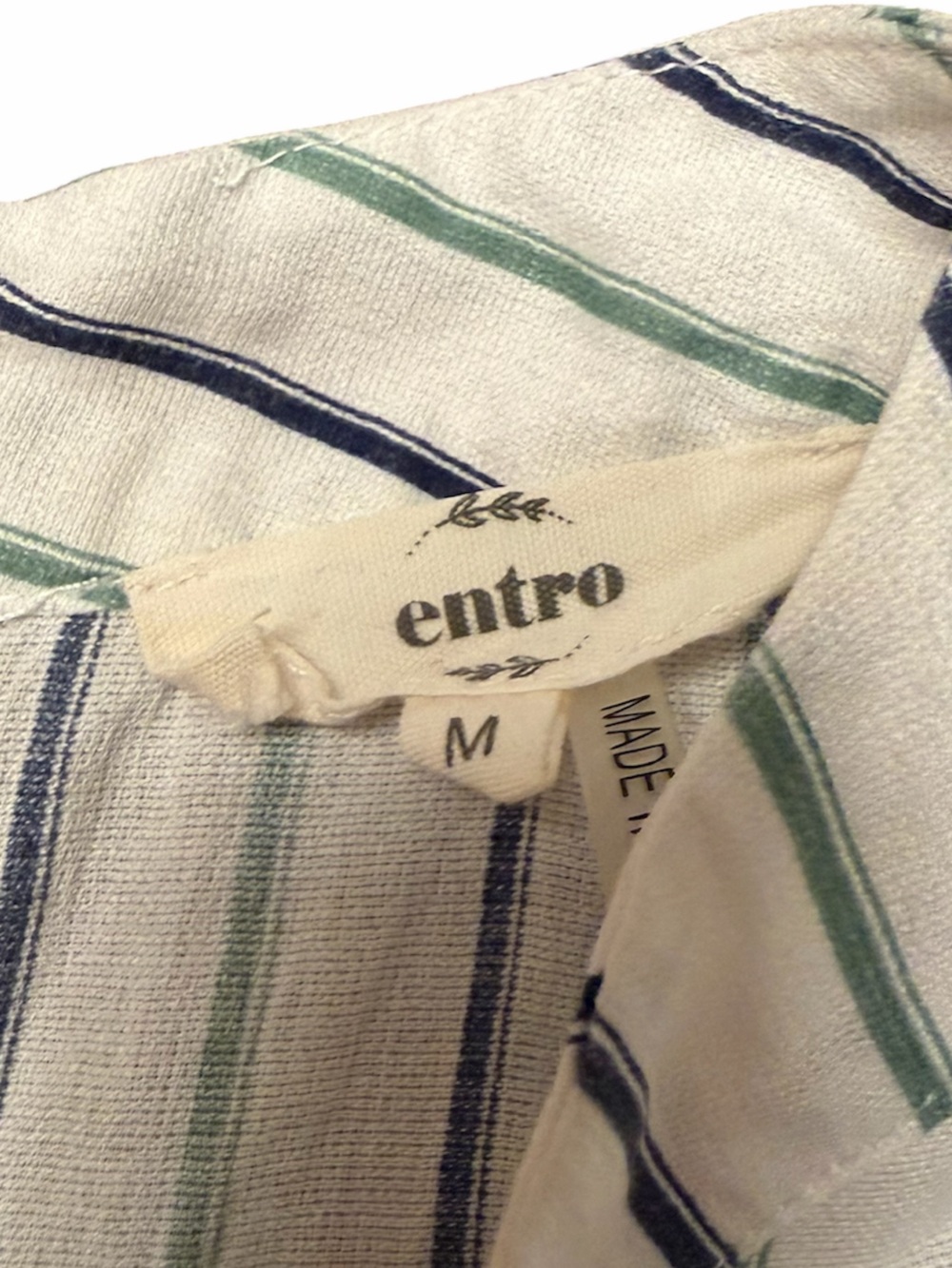Entro Off the Shoulder Ruffled Dress - Picture 5 of 8